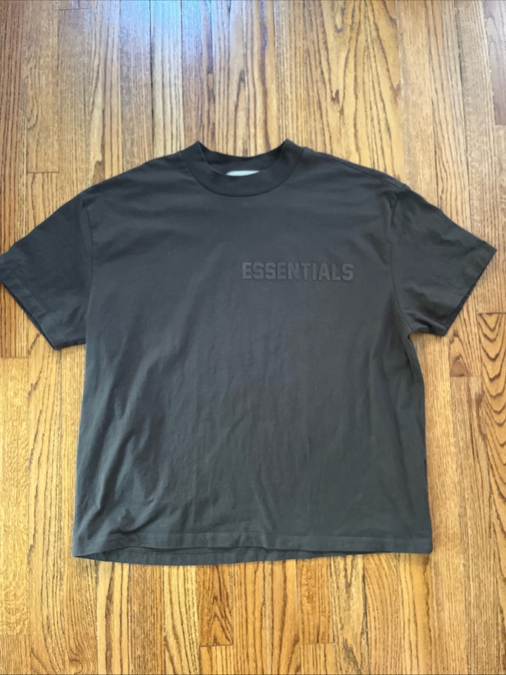 Fear Of God Essentials Unisex Brown Boxy T-Shirt Size M Flocked Letters Gen Z